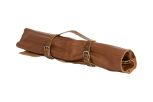 Carica l'immagine nel visualizzatore di Gallery, Rotolo portacoltelli in pelle