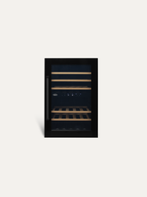 Afbeelding in Gallery-weergave laden, Wijnklimaatkast Inbouw 88cm, 35 bottles
